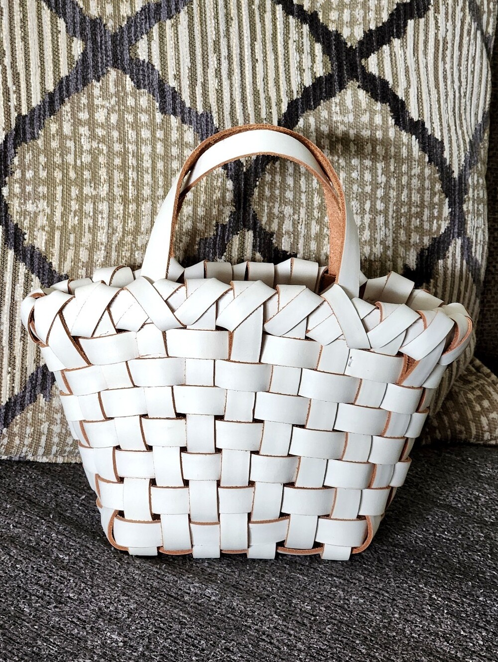 🤍HTF Polo Ralph Lauren🤍 - White Woven Mini Bellport Bag - Picture 4 of 15